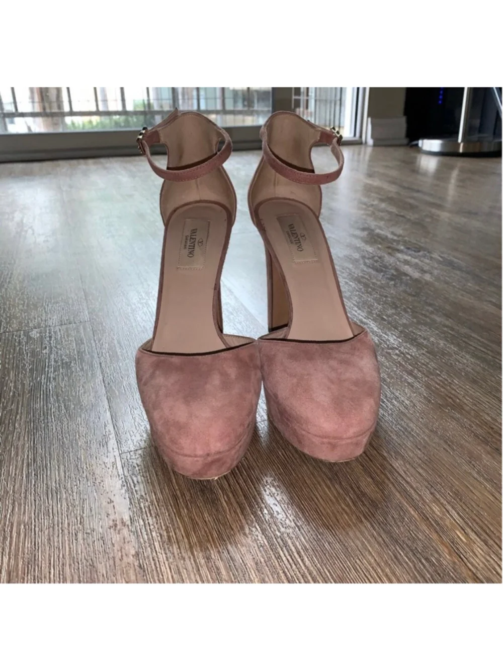 Valentino Dusty Rose Heels with Rockstud